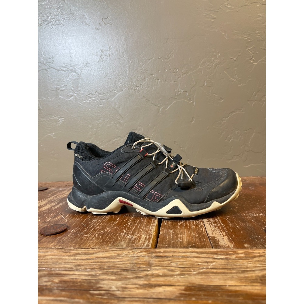 Adidas Terrex Swift R GTX Trail Running Shoes Womens 7 Black Waterproof Hiking